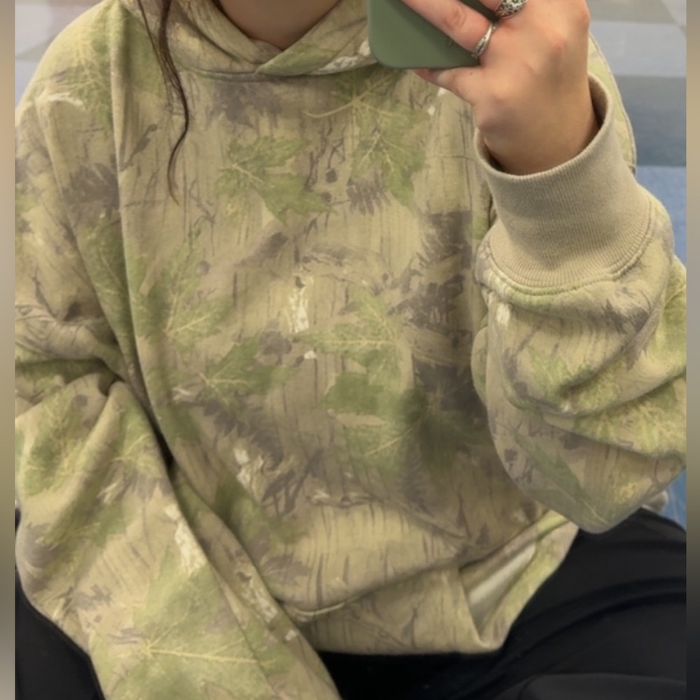 Women's Green and Beige Sweater